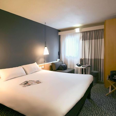 Hotel Ibis Nantes La Beaujoire Parc Expo Exterior foto