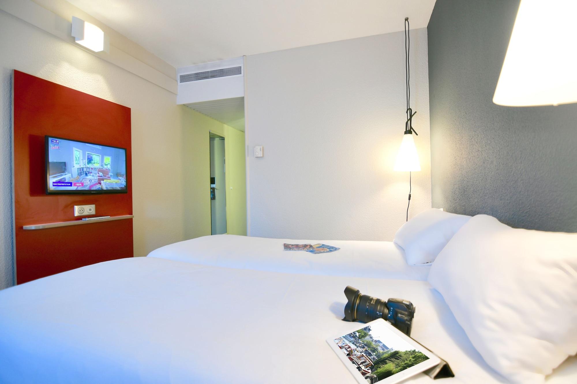 Hotel Ibis Nantes La Beaujoire Parc Expo Exterior foto